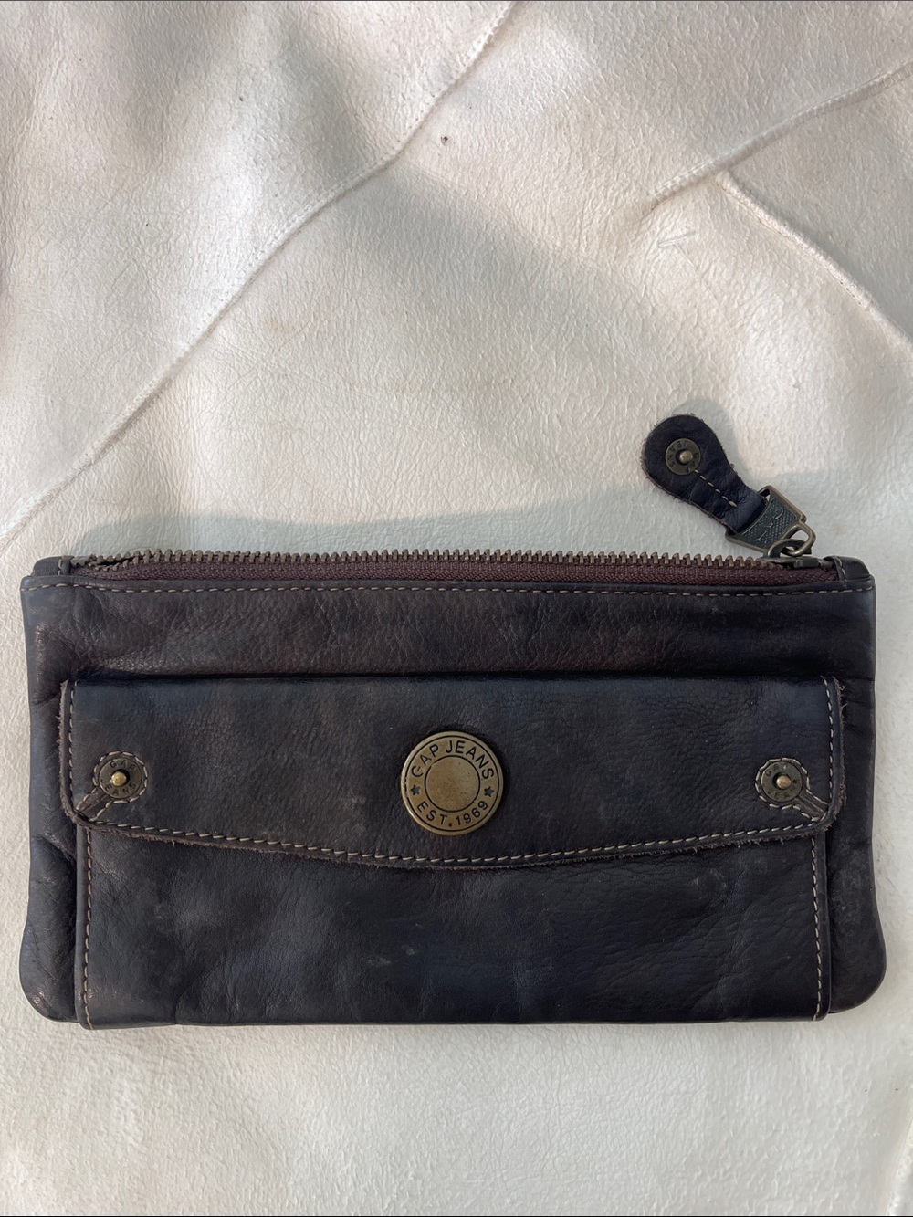 Gap Jeans EST 1969 Leather Zip Wallet/ Purse - Dark Brown